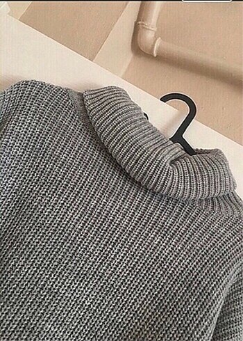 Tasarımcı Gri Boğazlı Triko Kadın Kazak