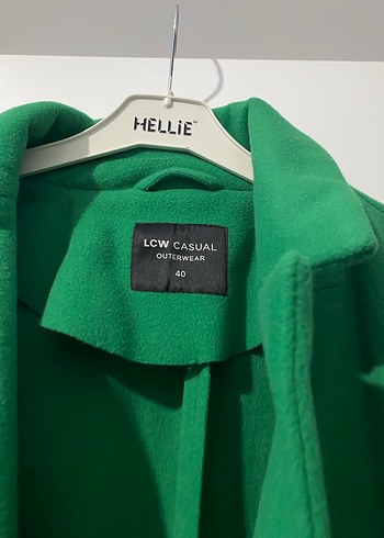 Yeşil Çift Düğmeli Uzun Kaban - Görsel 2