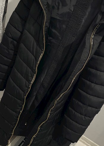 Kadın Siyah Uzun Kürklü Kışlık Mont - Görsel 4