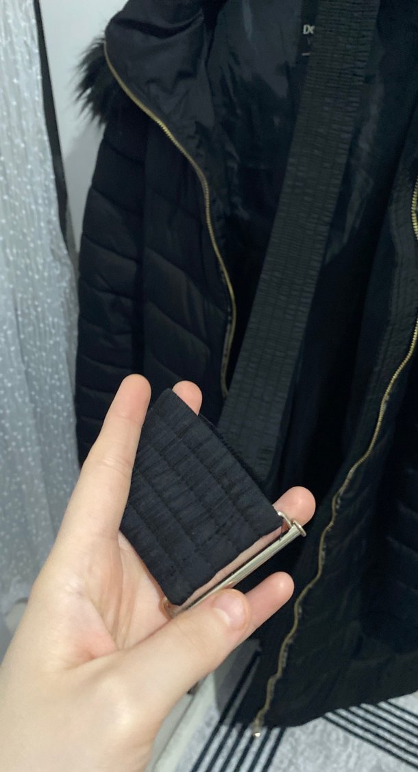 Kadın Siyah Uzun Kürklü Kışlık Mont - Görsel 3