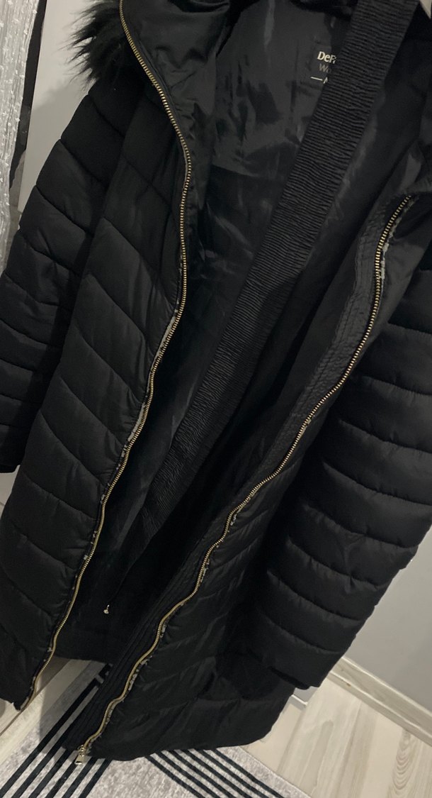 Kadın Siyah Uzun Kürklü Kışlık Mont - Görsel 4