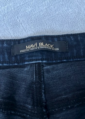 Orijinal Mavi Jeans Lacivert Erkek Denim Midi Şort çok iyi durum - Görsel 3