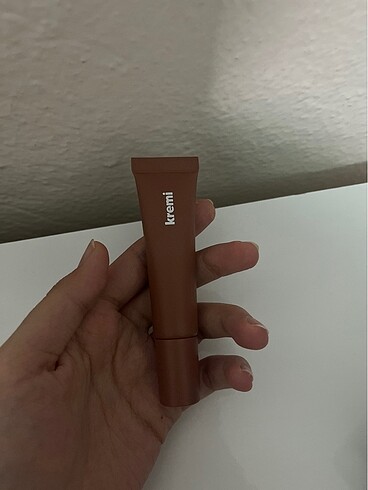 Kremi gloss