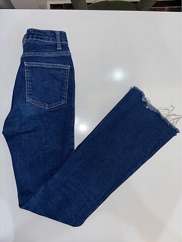 32 Beden lacivert Renk Trendyolmilla Jean