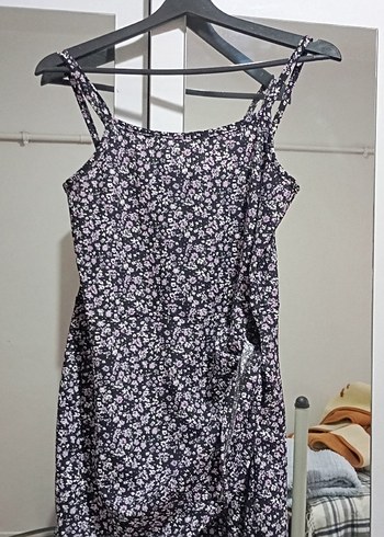 Mor Çiçek Desenli Strappy Midi Elbise - Görsel 2