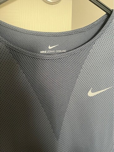 Nike Nike zonal cooling