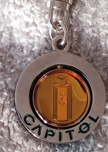 Vintage Capıtol marka çok şık bir anahtarlık