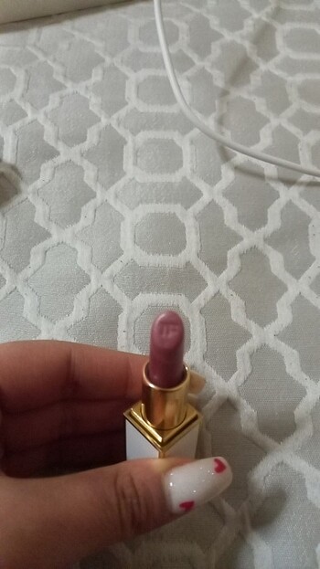  Beden beyaz Renk TOM FORD RUJ