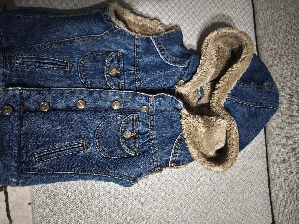 Kız Çocuk Kürklü Kapüşonlu Denim Yelek - Görsel 3