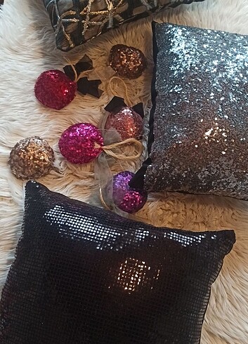 Zara Home Payet kirlent yastik