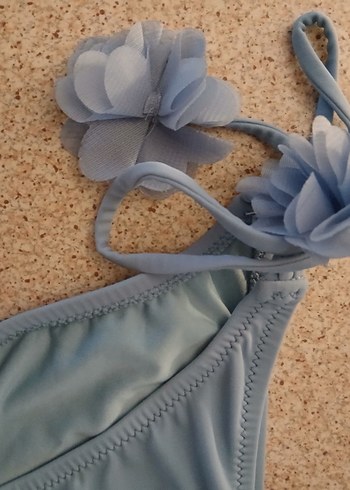 Bohem Tarzı Çiçek Desenli İpli Bikini - Görsel 5