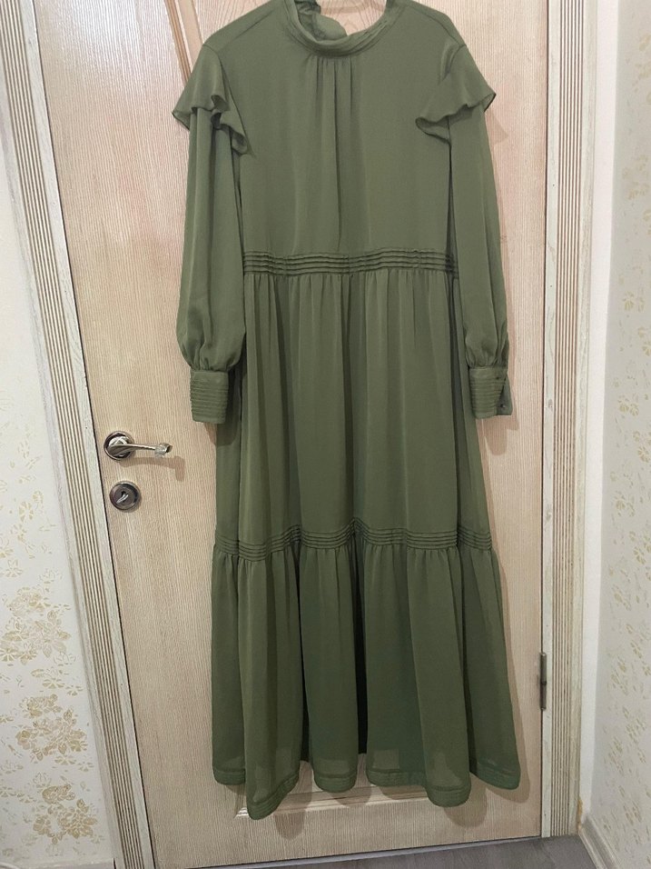 Uzun Kollu Haki Piliseli Kadın Elbise - Görsel 4