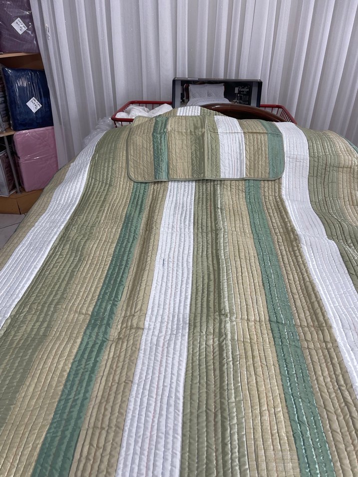 Çizgili Pastel Renkli Tek Kişilik Yatak Örtüsü - Görsel 2