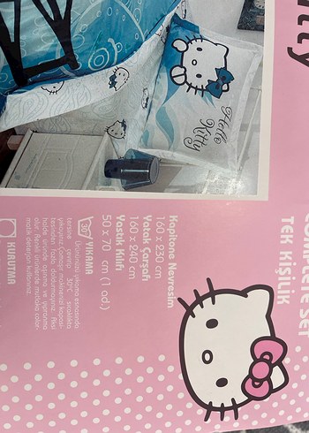 ÇİFT YÖNLÜ 4 MEVSİM Hello Kitty Yatak Örtüsü - Görsel 7