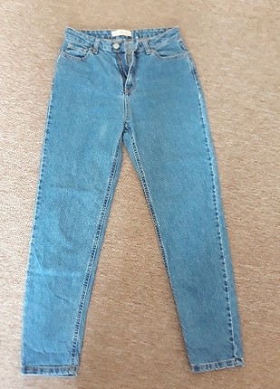 Bershka mom jean yeni