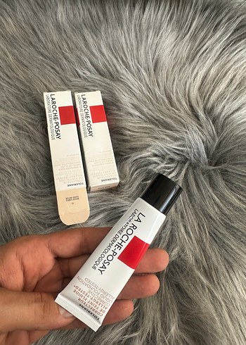 La Roche-Posay Renkli BB Krem - Bej