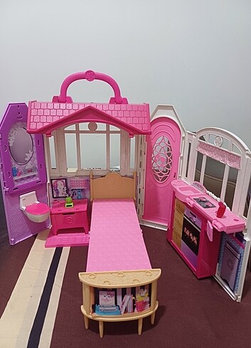  Beden Renk Barbie evi