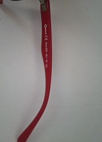 Kadın Parlak Kırmızı Minimalist Gözlük