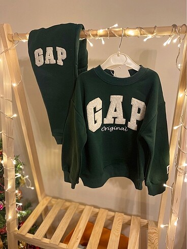 Gap Orjinal marka ihraç fazlası takım