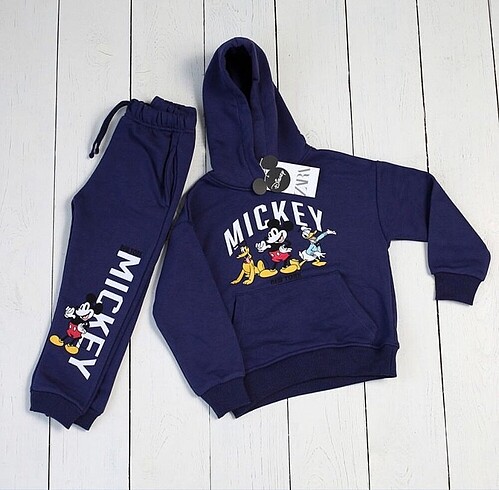 Orjinal marka ihraç fazlası mickey takım