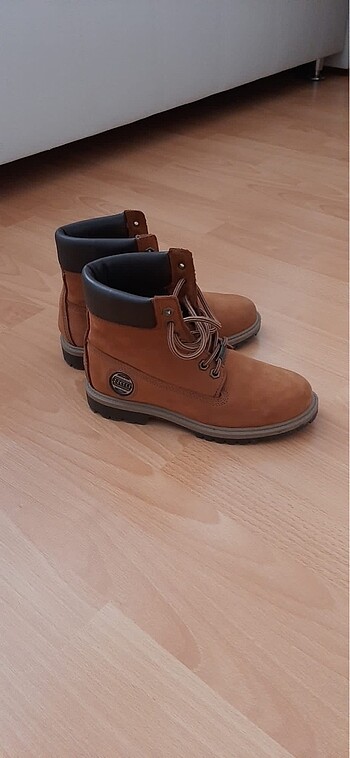 Dockers Az giyilmiş cat