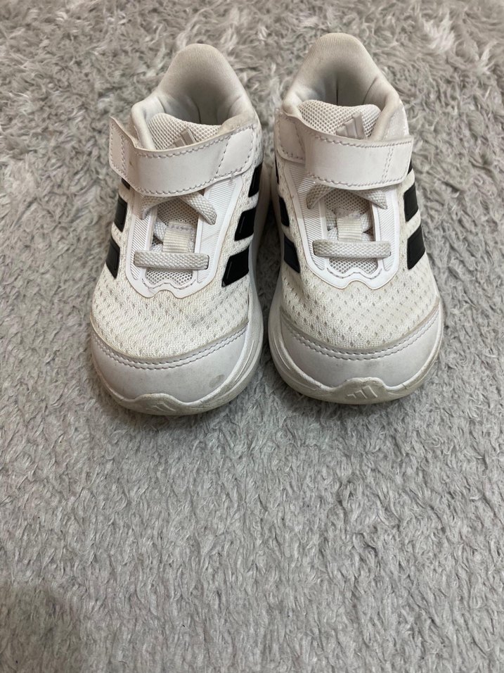 Yenilikçi Beyaz Erkek Çocuk Spor Ayakkabı - Görsel 2