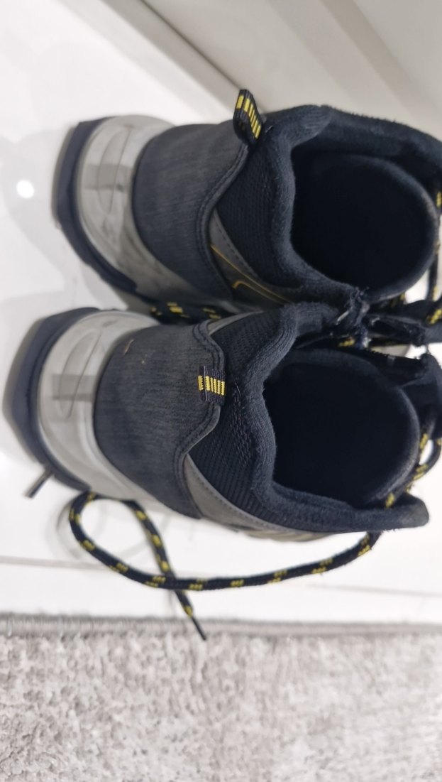 Sarı Detaylı Gri Erkek Çocuk Bağcıklı Bot - Görsel 3