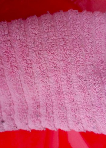 giyilmiş pembe çorap