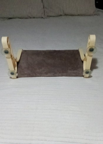 Bej ve Gri Kedi Pencere Yatağı - Görsel 2