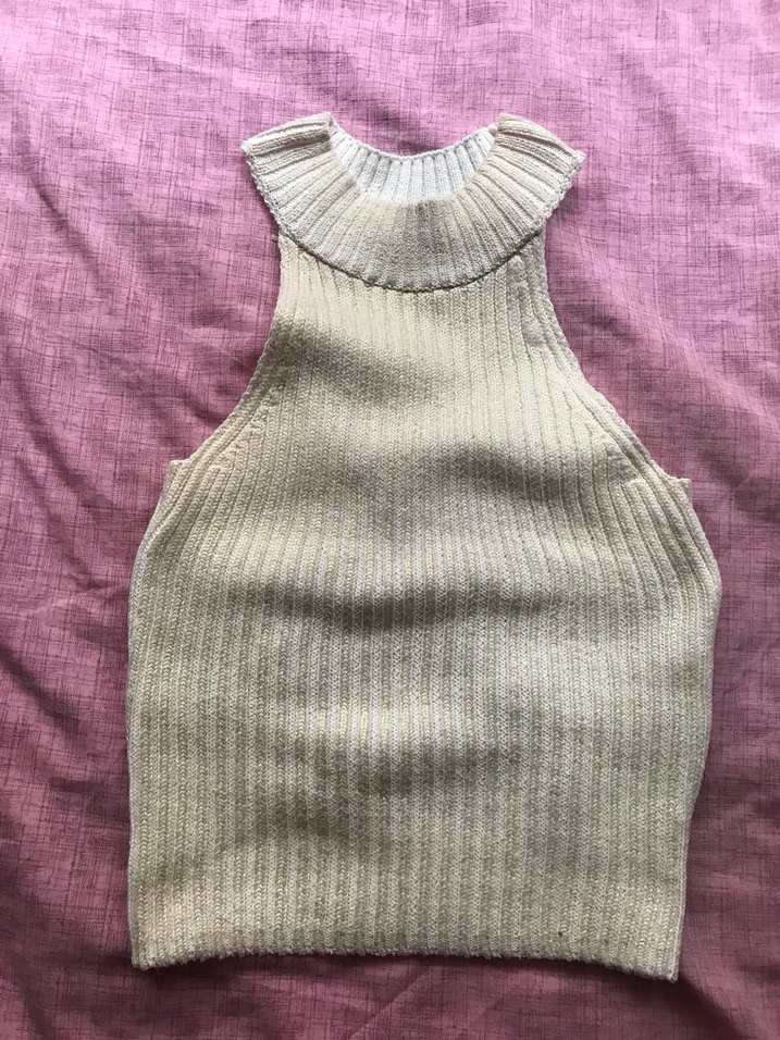 Stradivarius Parlak Krem rengi Halter Yaka Crop - Görsel 2