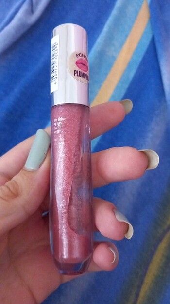 Essence Dudak dolgunlastiran simli gloss