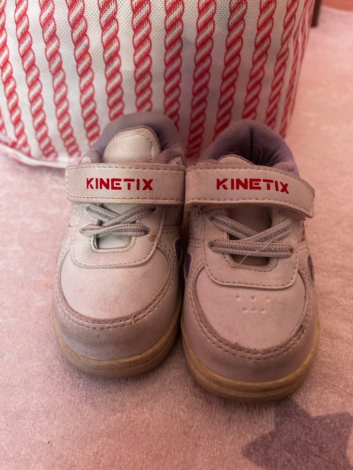 Kız Çocuk Pembe Cırtlı Spor Ayakkabı - Görsel 2