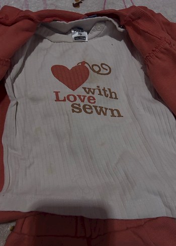 Uzun Kollu Düğmeli Bebek Kız Takımı - Görsel 3