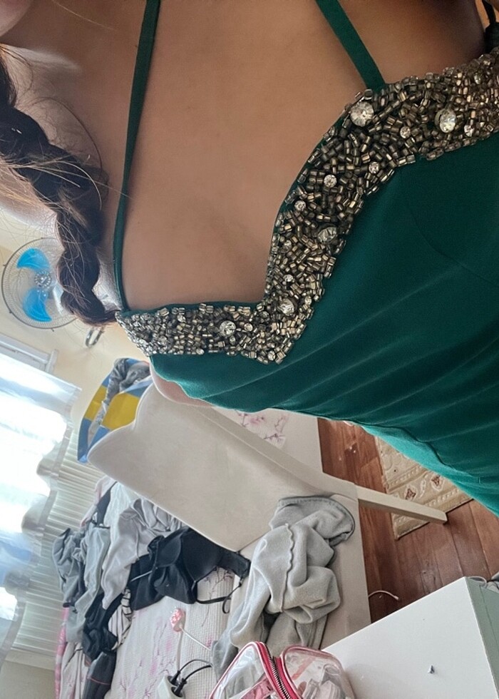 Yeşil abiye elbise - Görsel 2