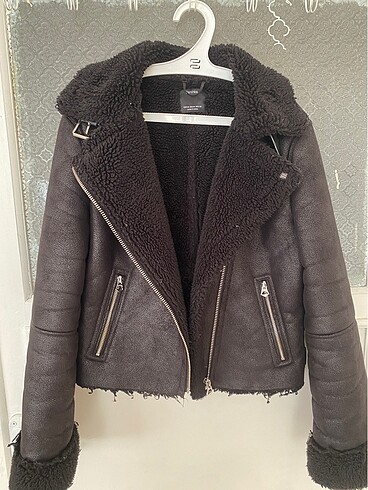 m Beden Sorunsuz Bershka ceket