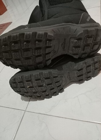 Decathlon Decathlon kar botu içi dışı yeni 38 numara