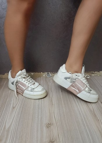 Valentino Beyaz Bağcıklı kadın Spor Ayakkabı