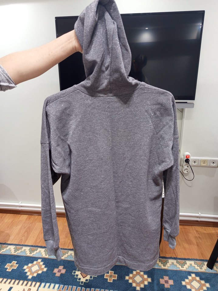 Gri Kadın Kapüşonlu Sweatshirt - Görsel 5