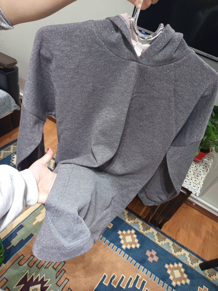 Gri Kadın Kapüşonlu Sweatshirt - Görsel 4