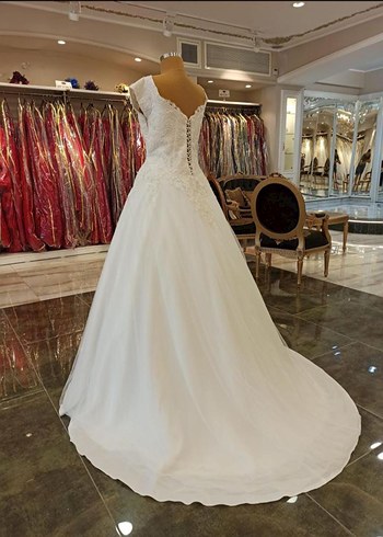 V Yakalı A Kesim Beyaz Gelinlik - Görsel 3