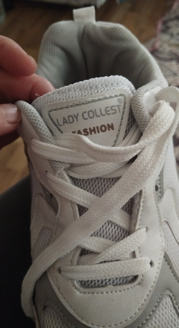 Beyaz Bağcıklı Kadın Spor Ayakkabı - Görsel 3