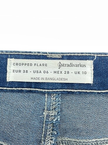 38 Beden mavi Renk Stradivarius Jean / Kot %70 İndirimli.