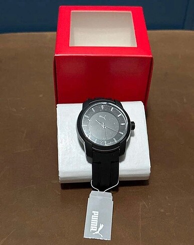 Sıfır erkek Puma saat