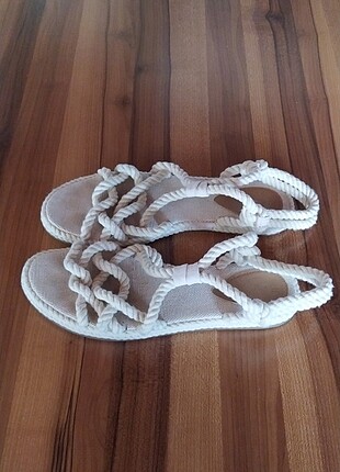 38 Beden beyaz Renk H&M halat sandalet
