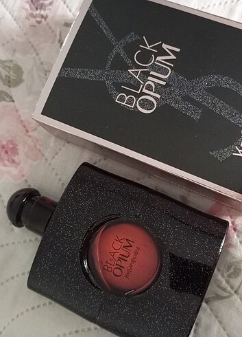  Beden Renk Black opium kadın parfüm 90 ml
