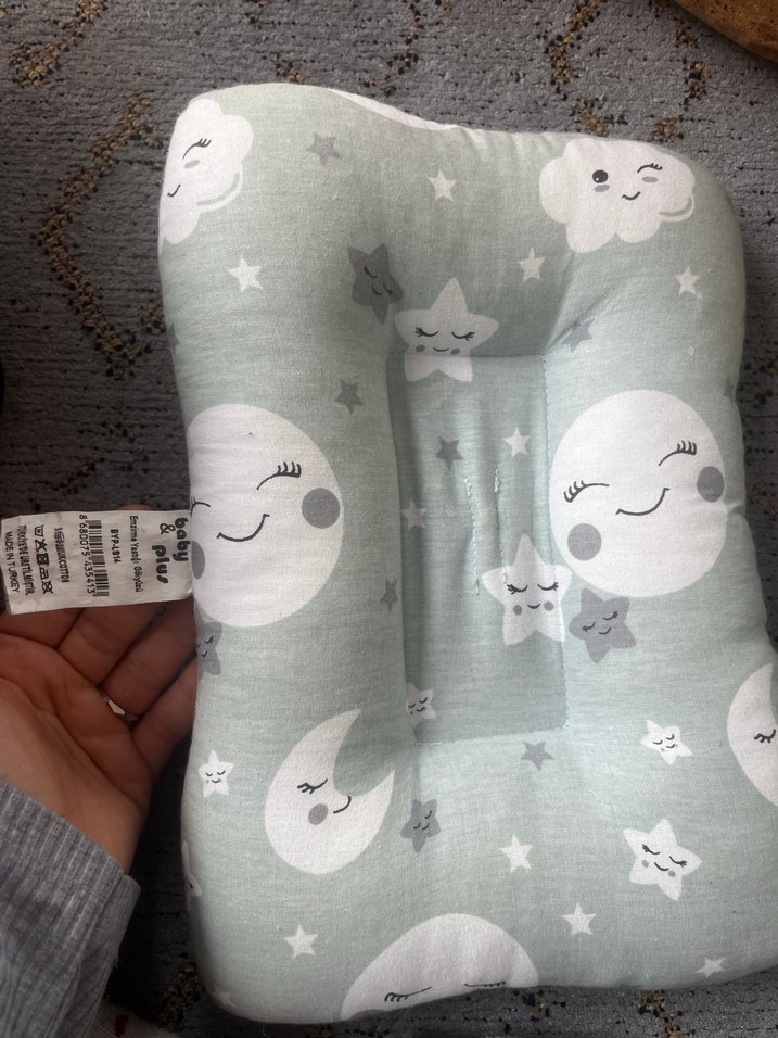 Gri Desenli Çocuk emzirme yastığı - Görsel 2
