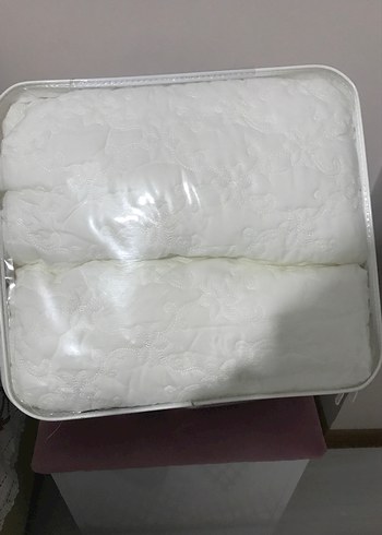 Rabell Baskılı Beyaz Yatak örtüsü - Görsel 3