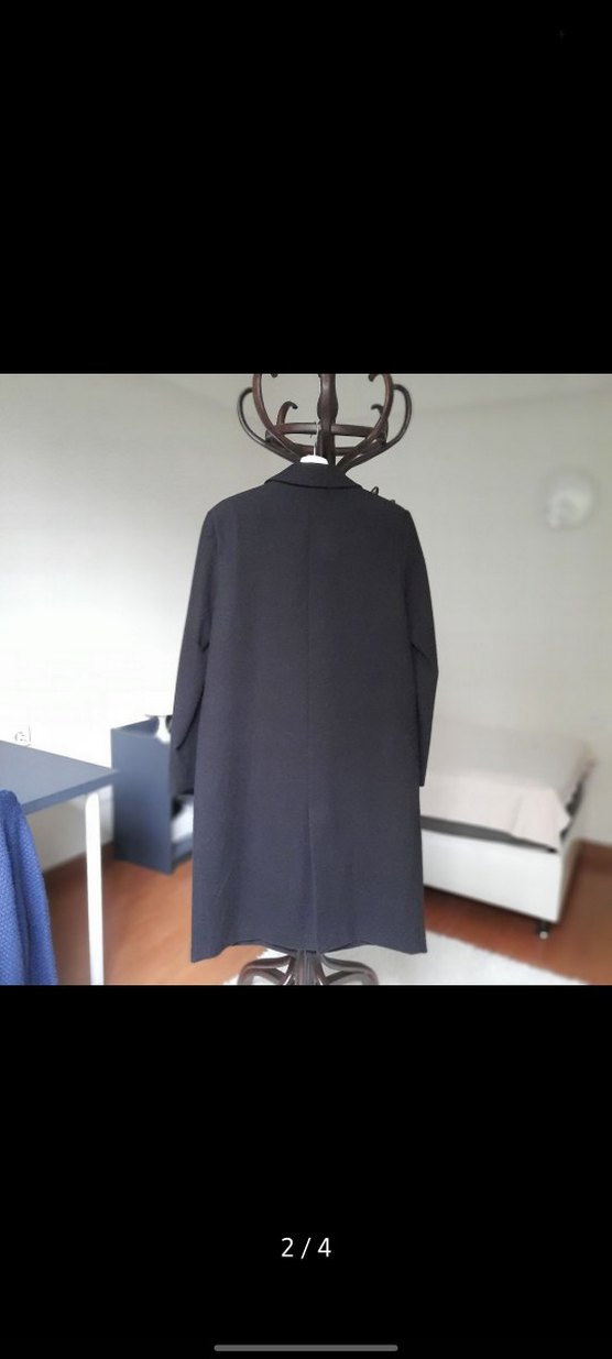 Stradivarius Siyah Düğmeli Uzun Kaban - Görsel 2