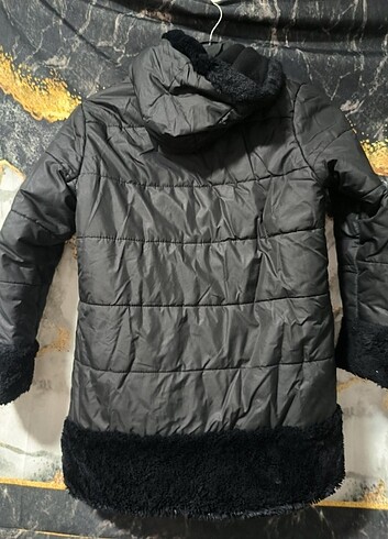Bershka Defosu var