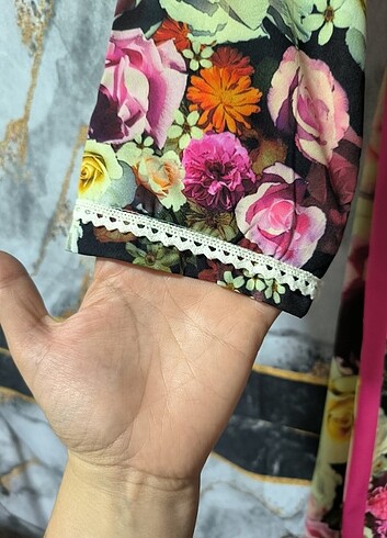 42 Beden çeşitli Renk Saten elbise